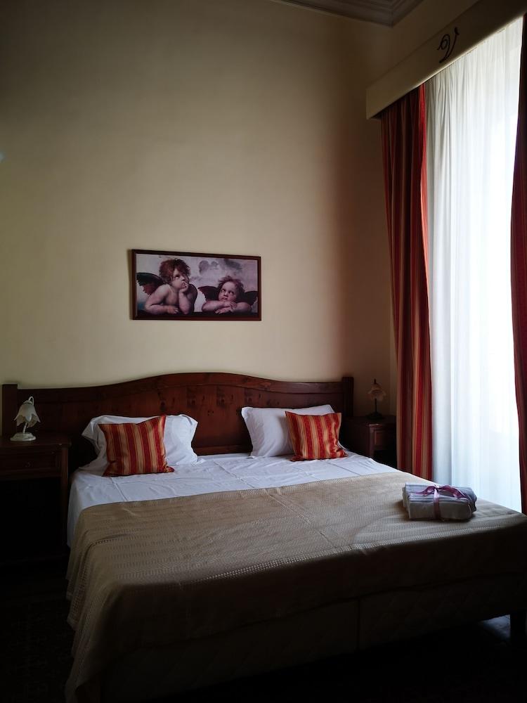 Hotel Valentino Catania Exterior photo